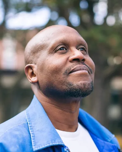 Kennedy Amenya Gisege headshot.