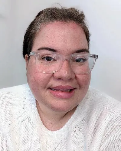 Stefani Echeverría-Fenn headshot.