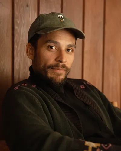 Bernardo Wade headshot.