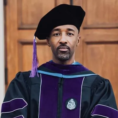 Jeremiah Bourgeois headshot.