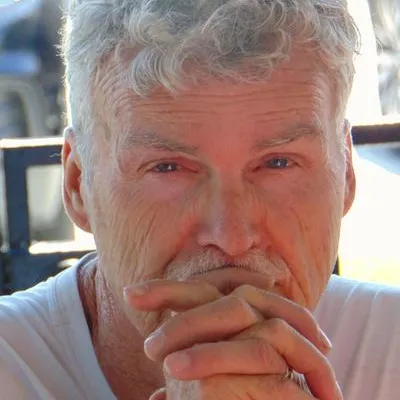 Ken Lamberton headshot.